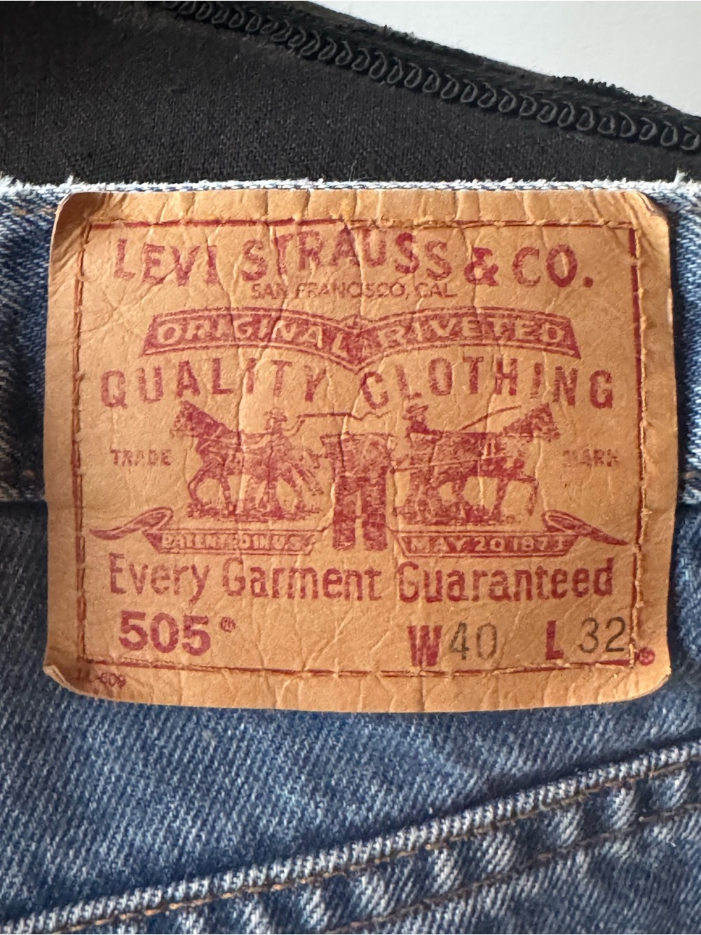 Levi’s vintage Y2K 2001 505 regular fit jeans 40x32 excellent condition. - Picture 5 of 7